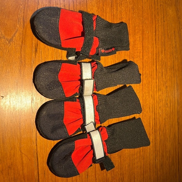 MUTTLUKS extra small doggy boots slightly used extra small - Picture 2 of 7
